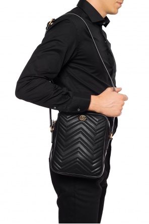Pikowana torba na ramię z logo, zdjęcie 2 Pikowana torba na ramię z logo od Gucci